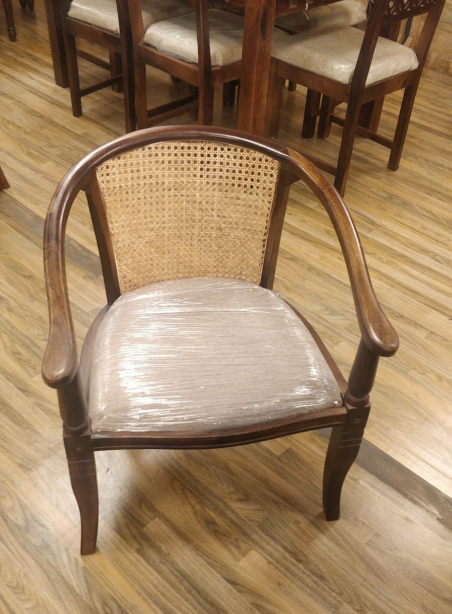 Why Wooden Furniture is the Best Option for Residential and Commercial Spaces